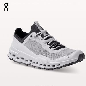 ON CLOUD Cloudultra sneakers Women’s Running shoes size 7.5